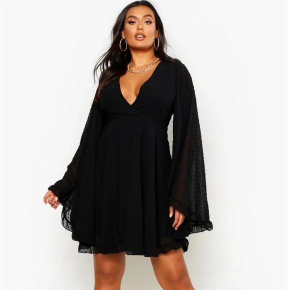 Boohoo | Dresses | Nwt Boohoo Dobby Chiffon Wide Sleeve Dress | Poshmark